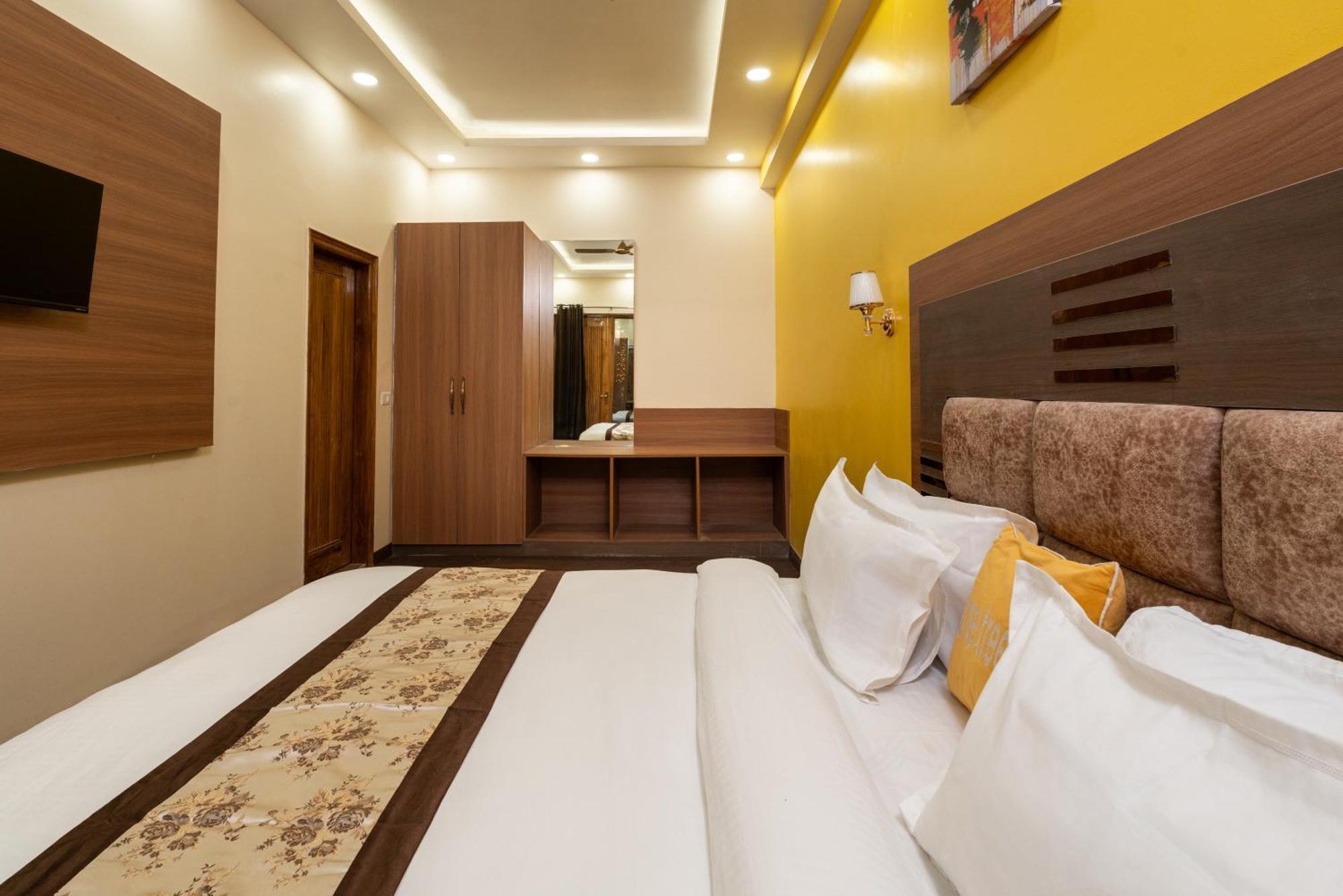 Lime Tree Hotel & One Bhk Serviced Apartment Noida - Sector 50 Metro Esterno foto