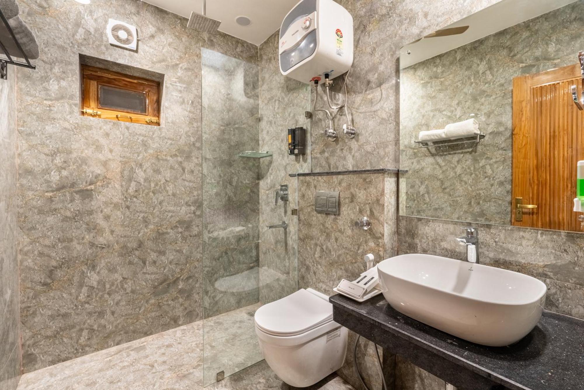 Lime Tree Hotel & One Bhk Serviced Apartment Noida - Sector 50 Metro Esterno foto